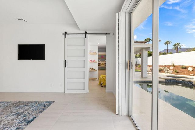 47215 Heliotrope Drive, Palm Desert, CA 92260