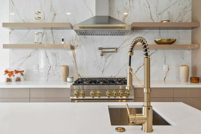 47215 Heliotrope Drive, Palm Desert, CA 92260