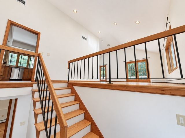 39 Ingleside, Lexington, MA 02420