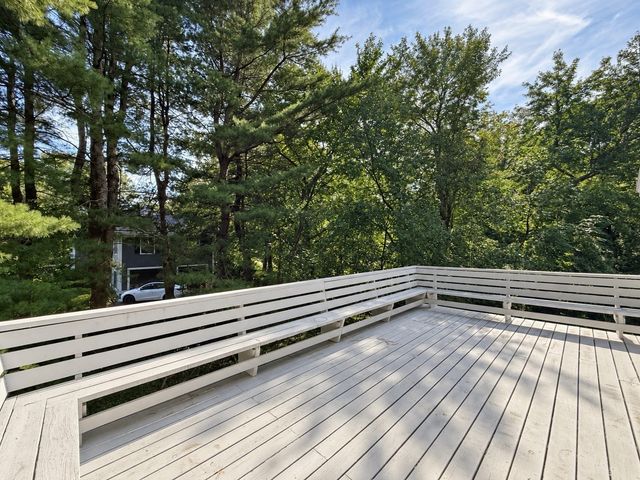 39 Ingleside, Lexington, MA 02420