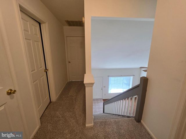 9 GRISTMILL DR, Dover, DE 19904