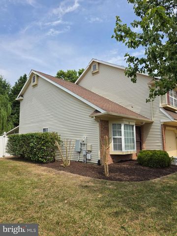 9 GRISTMILL DR, Dover, DE 19904