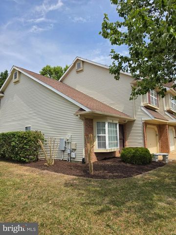 9 GRISTMILL DR, Dover, DE 19904