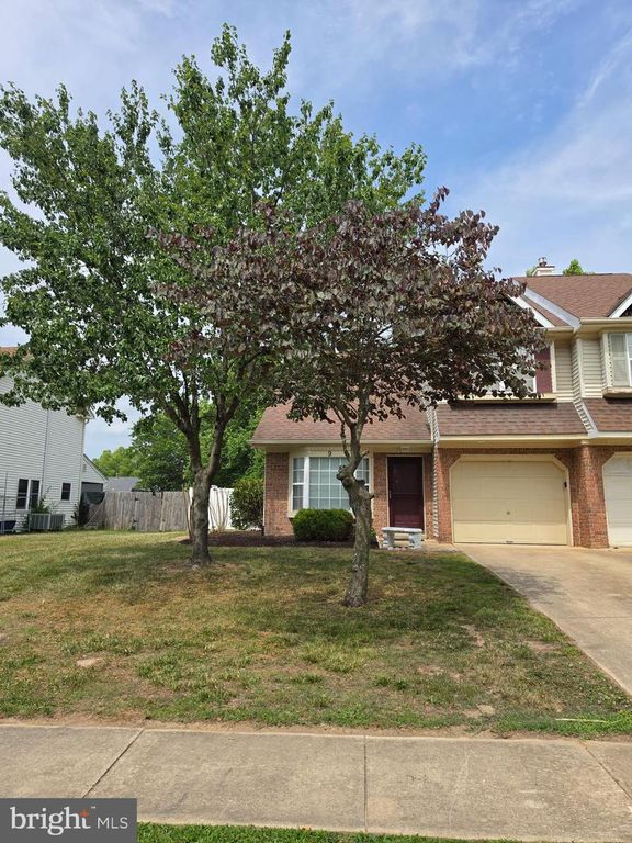 9 GRISTMILL DR, Dover, DE 19904