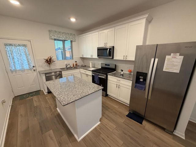 14731 Maple Pond Place, Conroe, TX 77302