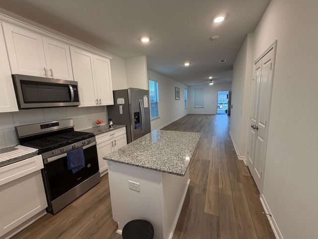 14731 Maple Pond Place, Conroe, TX 77302