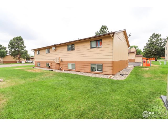 127 Juniper Pl, Loveland, CO 80538