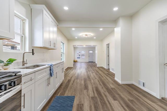 1119 Sibley Street, Hammond, IN 46320