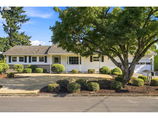 5236 Se EL CENTRO Way, Milwaukie, OR 97267