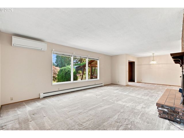5236 Se EL CENTRO Way, Milwaukie, OR 97267