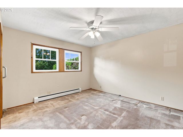 5236 Se EL CENTRO Way, Milwaukie, OR 97267