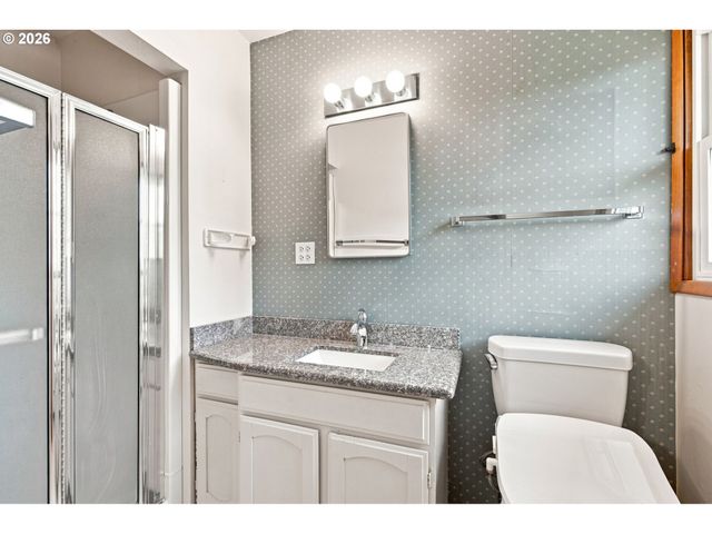 5236 Se EL CENTRO Way, Milwaukie, OR 97267