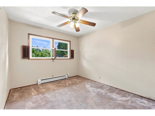 5236 Se EL CENTRO Way, Milwaukie, OR 97267