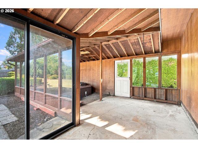 5236 Se EL CENTRO Way, Milwaukie, OR 97267