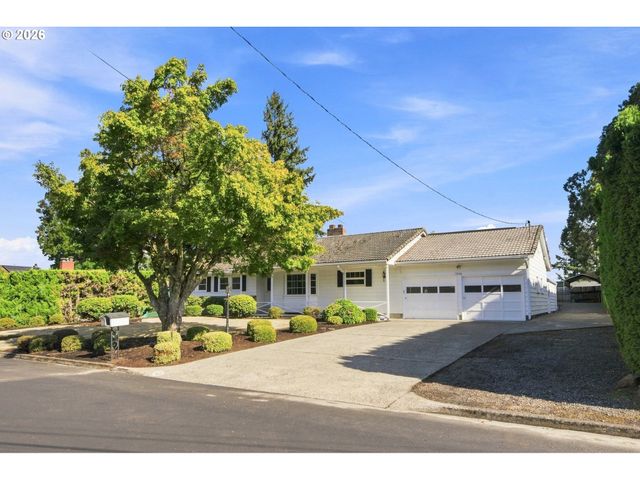 5236 Se EL CENTRO Way, Milwaukie, OR 97267