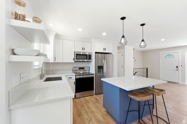 11058 S SANDY CREEK DR. DR, Sandy, UT 84094