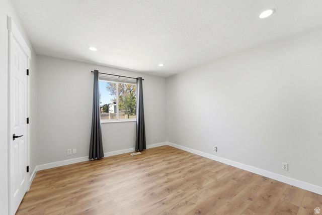 11058 S SANDY CREEK DR. DR, Sandy, UT 84094
