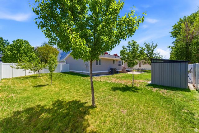 11058 S SANDY CREEK DR. DR, Sandy, UT 84094
