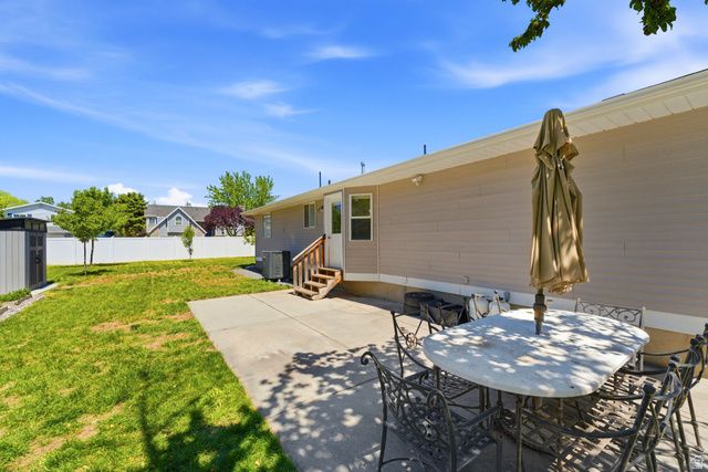 11058 S SANDY CREEK DR. DR, Sandy, UT 84094