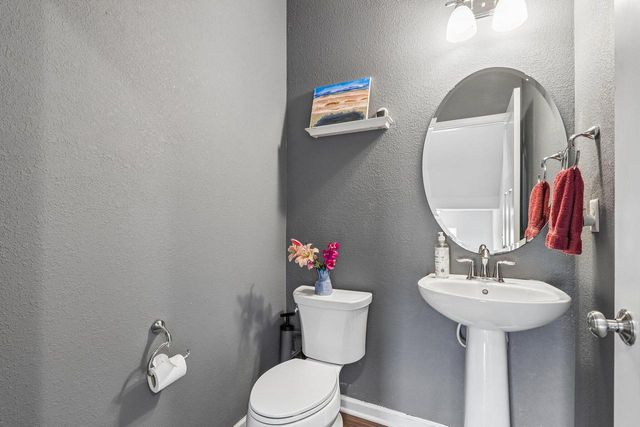N140W17335 Cedar LANE, Germantown, WI 53022