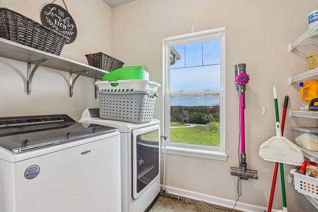 N140W17335 Cedar LANE, Germantown, WI 53022
