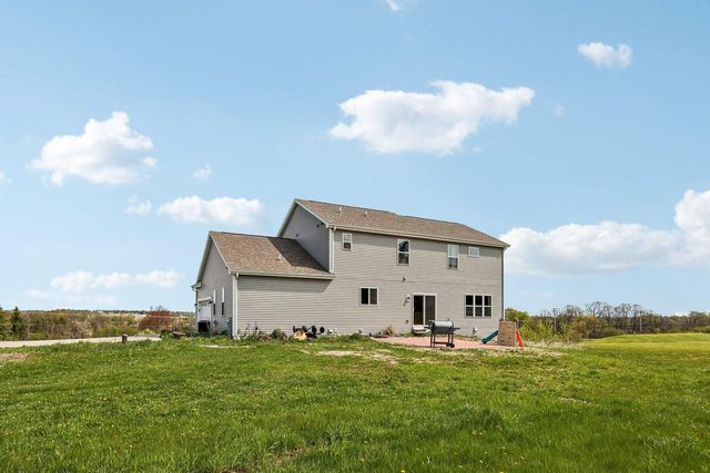 N140W17335 Cedar LANE, Germantown, WI 53022