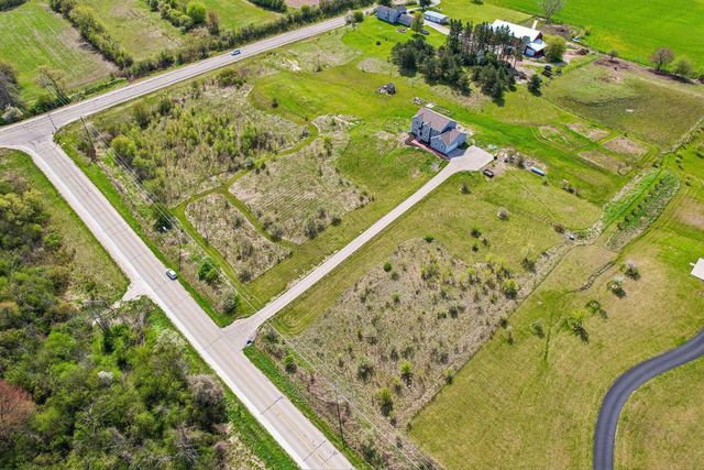 N140W17335 Cedar LANE, Germantown, WI 53022