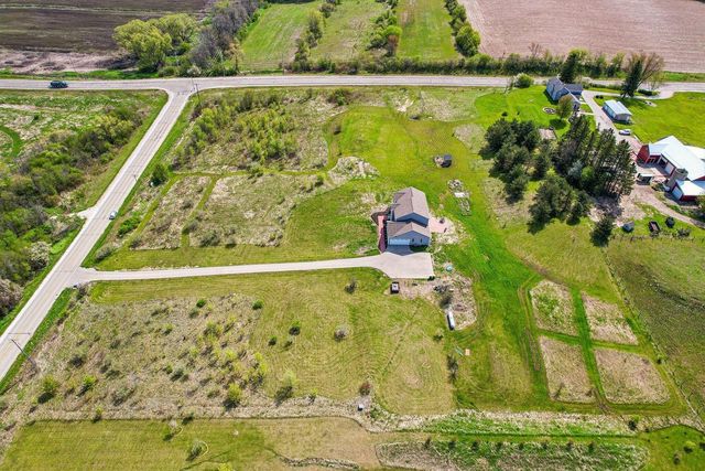 N140W17335 Cedar LANE, Germantown, WI 53022