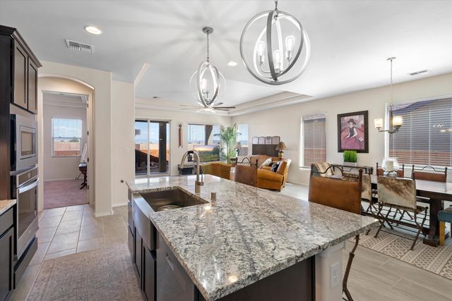 4293 Crowned Eagle Loop NE, Rio Rancho, NM 87144