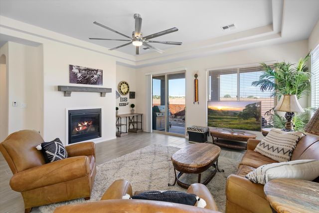 4293 Crowned Eagle Loop NE, Rio Rancho, NM 87144