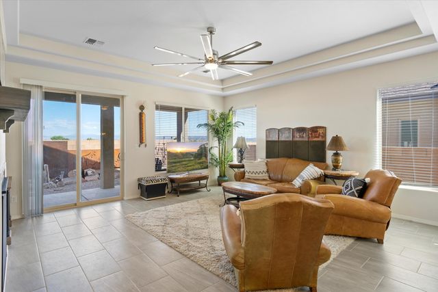 4293 Crowned Eagle Loop NE, Rio Rancho, NM 87144