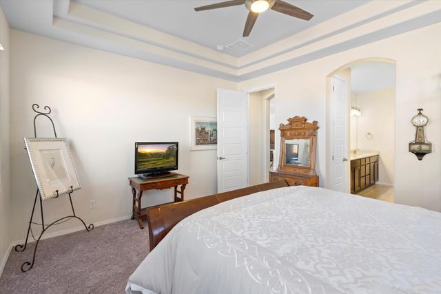 4293 Crowned Eagle Loop NE, Rio Rancho, NM 87144