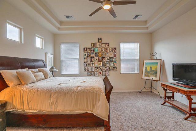 4293 Crowned Eagle Loop NE, Rio Rancho, NM 87144