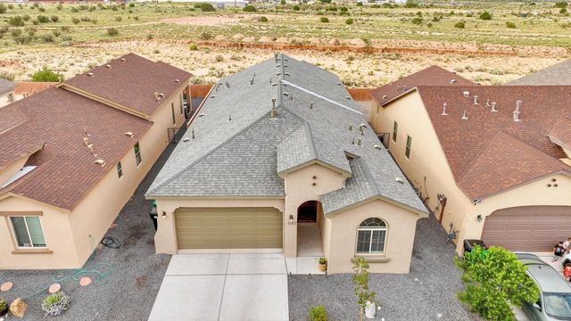 4293 Crowned Eagle Loop NE, Rio Rancho, NM 87144