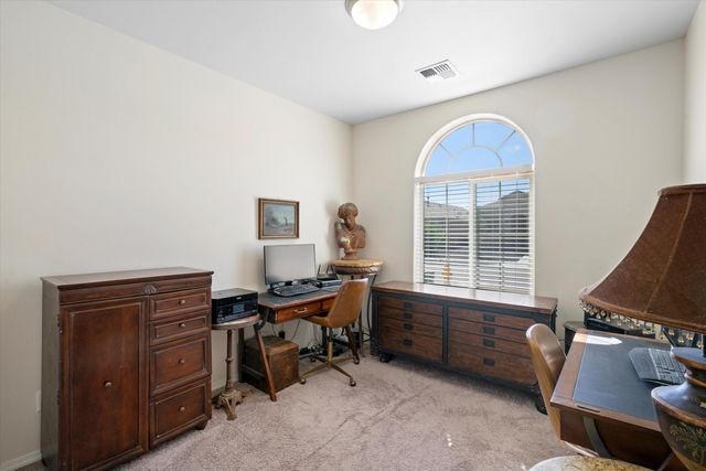 4293 Crowned Eagle Loop NE, Rio Rancho, NM 87144