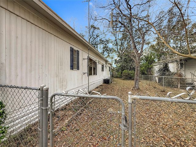 11084 NW 114TH STREET, Chiefland, FL 32626