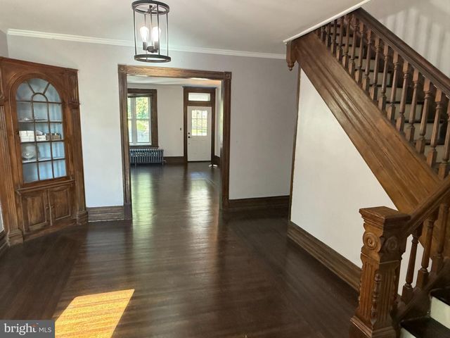 223 FRIEDENSBURG RD, Reading, PA 19606