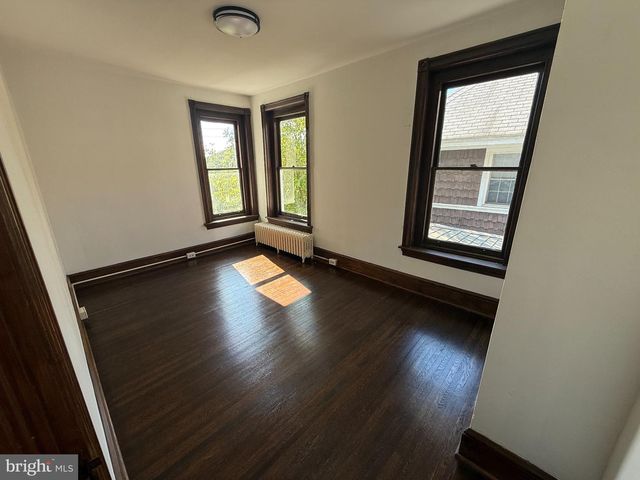 223 FRIEDENSBURG RD, Reading, PA 19606