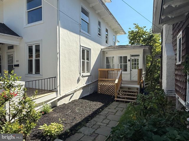 223 FRIEDENSBURG RD, Reading, PA 19606