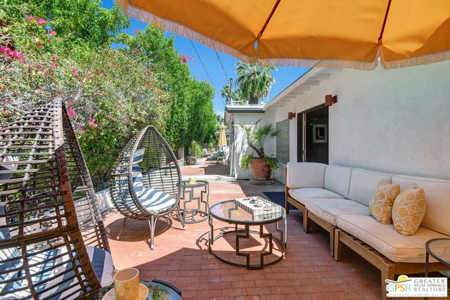 830 N Riverside Drive, Palm Springs, CA 92264