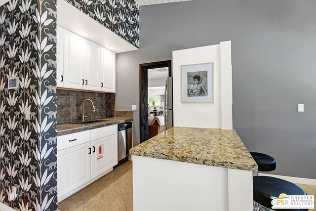 830 N Riverside Drive, Palm Springs, CA 92264