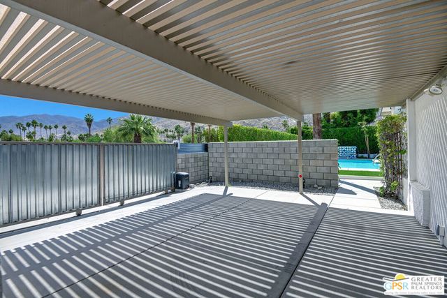 830 N Riverside Drive, Palm Springs, CA 92264