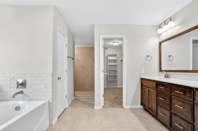 3045 NW 184th Terrace, Edmond, OK 73012