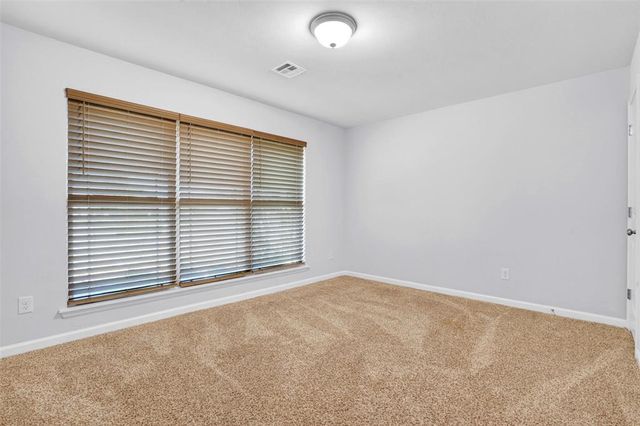 3045 NW 184th Terrace, Edmond, OK 73012