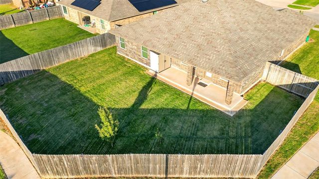 3045 NW 184th Terrace, Edmond, OK 73012