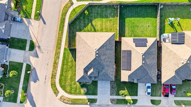 3045 NW 184th Terrace, Edmond, OK 73012