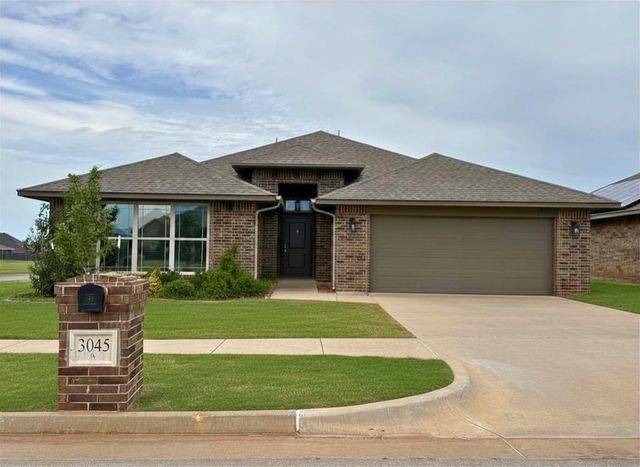 3045 NW 184th Terrace, Edmond, OK 73012
