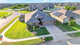 3045 NW 184th Terrace, Edmond, OK 73012