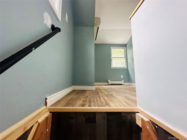 14 Macdonnell Heights, Poughkeepsie, NY 12603