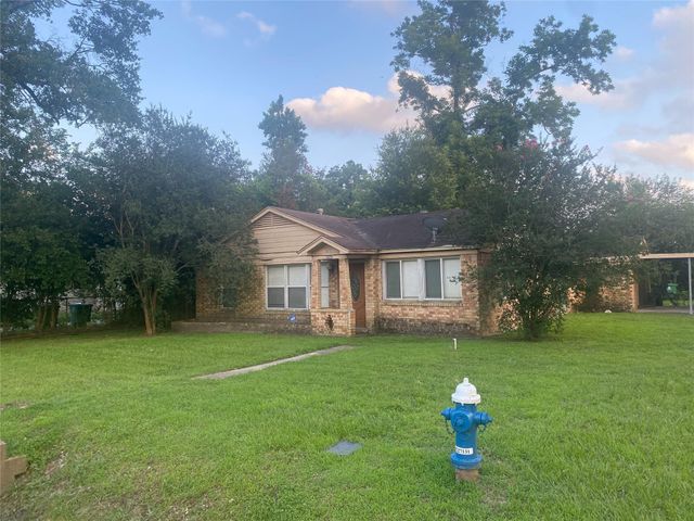 8402 Darlington Drive, Houston, TX 77028